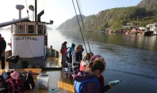 Båttur i Flekkefjord med museumsskøyta MS Solstrand.