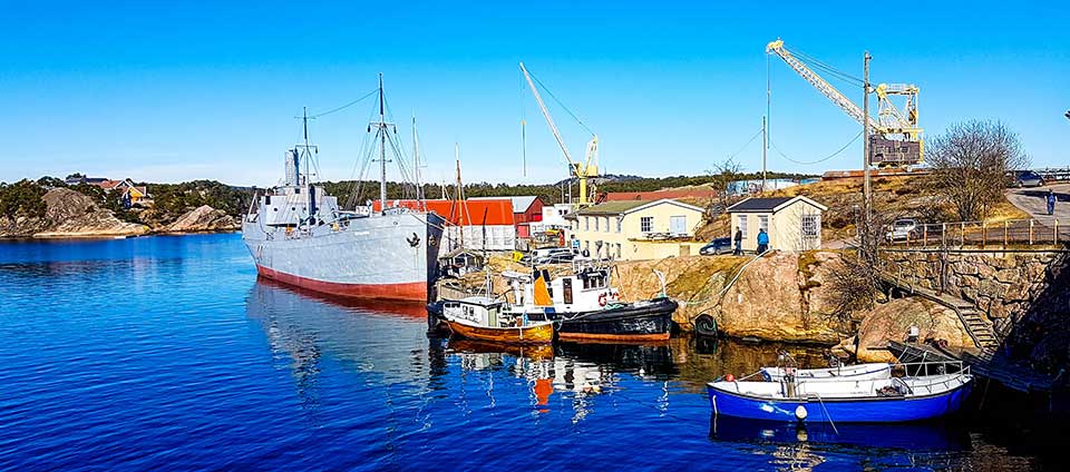 DS Hestmanden til kai ved Bredalsholmen Dokk og Fartøyvernsenter.