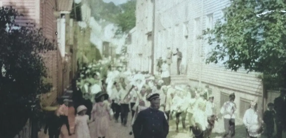 Bilde til 17. mai i Andorsengården