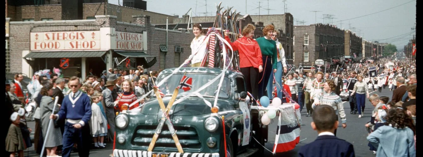 17. mai-feiring på Lapskaus Boulevard. Foto Ernst Nodeland.